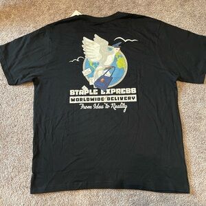 BNWT men’s Staple T-shirt